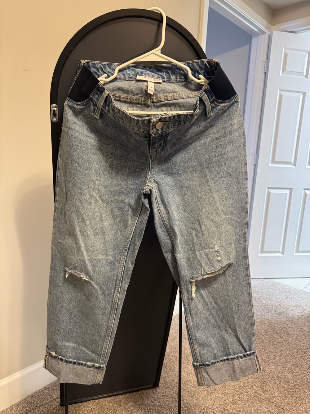 Maternity Light Blue Women's Distressed Straight-Leg Jeans